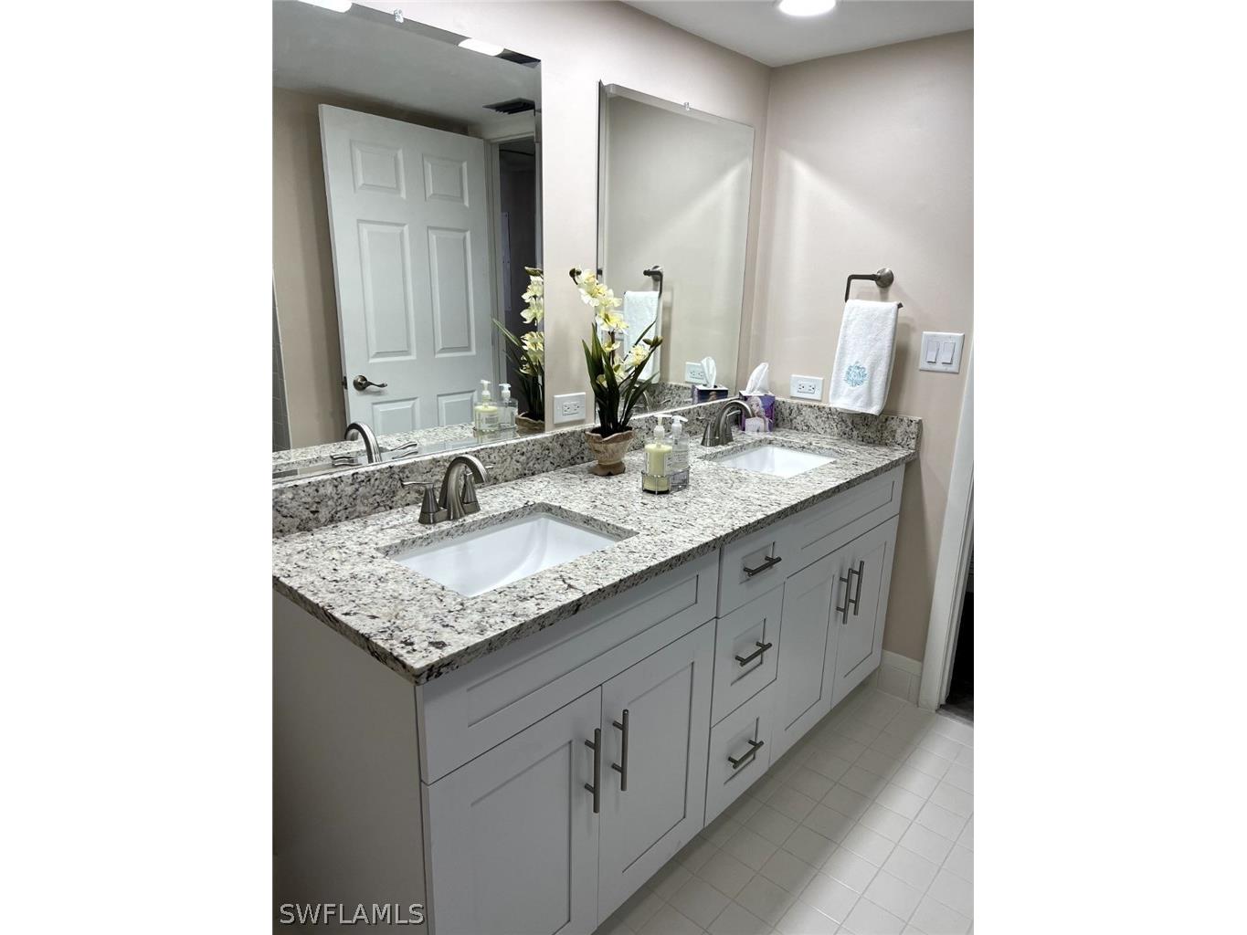 1530 Imperial Golf Course Boulevard #321 Naples FL 34110 226012282 image16