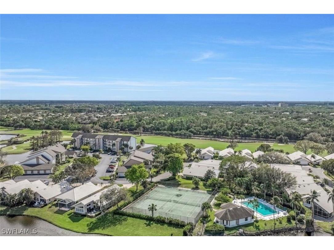 1530 Imperial Golf Course Boulevard #321 Naples FL 34110 226012282 image2
