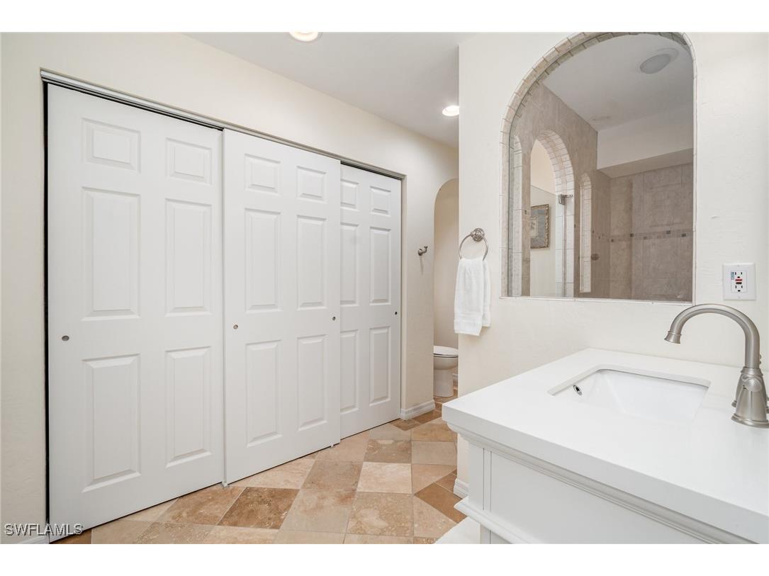 1530 Imperial Golf Course Boulevard #322 Naples FL 34110 225083132 image15