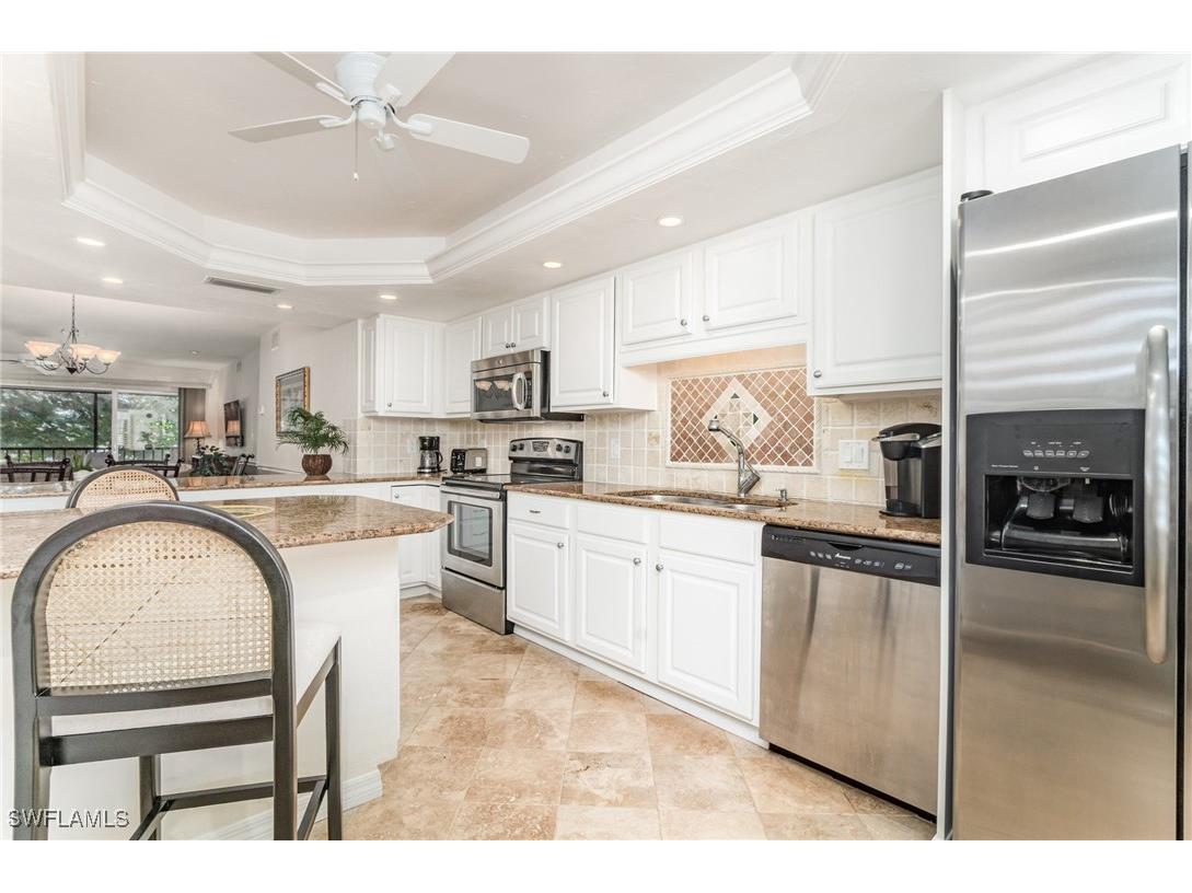 1530 Imperial Golf Course Boulevard #322 Naples FL 34110 225083132 image9