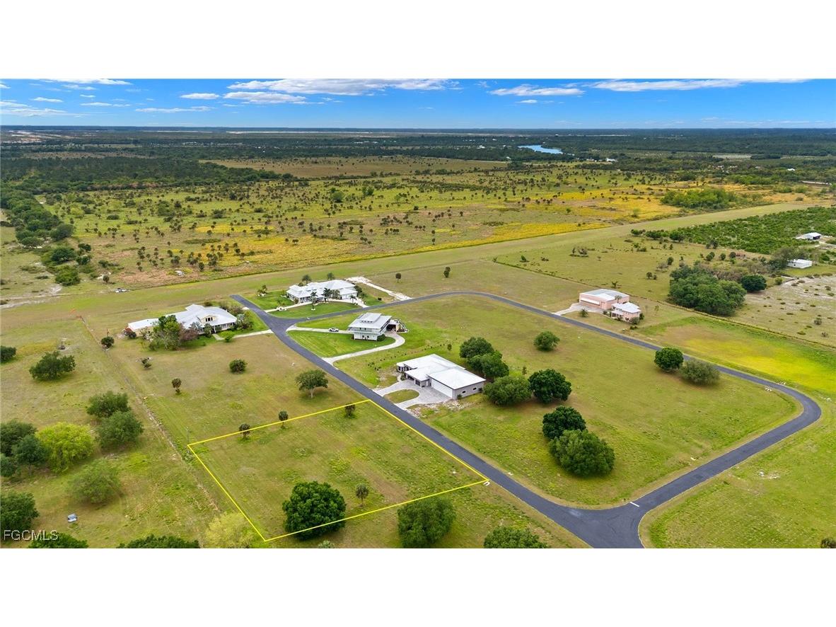 1530 Lindy Lane Labelle FL 33935 2025006302 image1