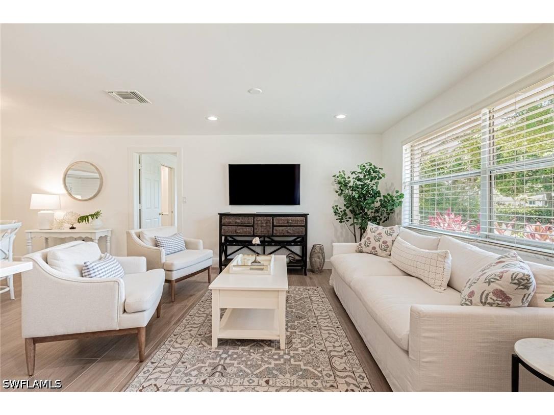 1530 Mandarin Road Naples FL 34102 226009722 image2