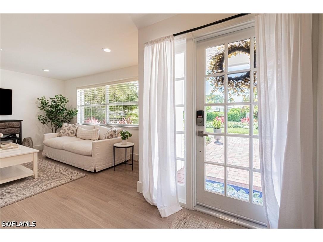 1530 Mandarin Road Naples FL 34102 226009722 image5