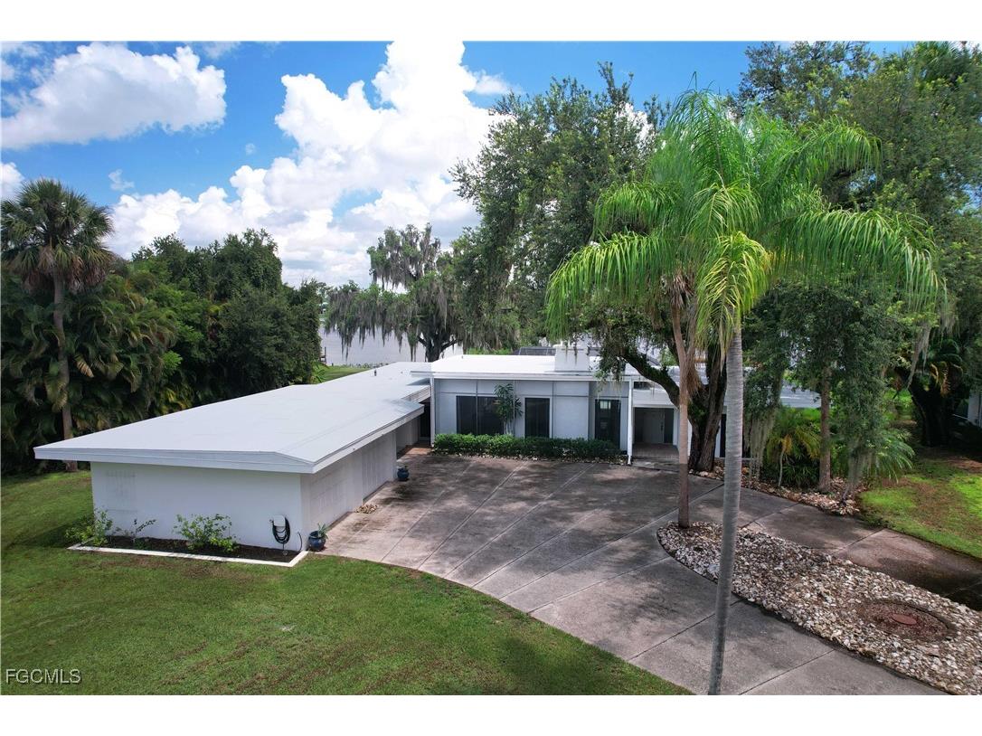 1530 Werner Drive Alva FL 33920 225061897 image1