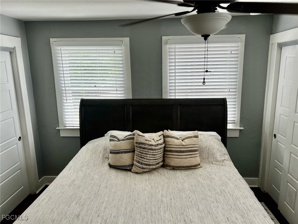 1531/1533 Hough Street Fort Myers FL 33901 2025006529 image18