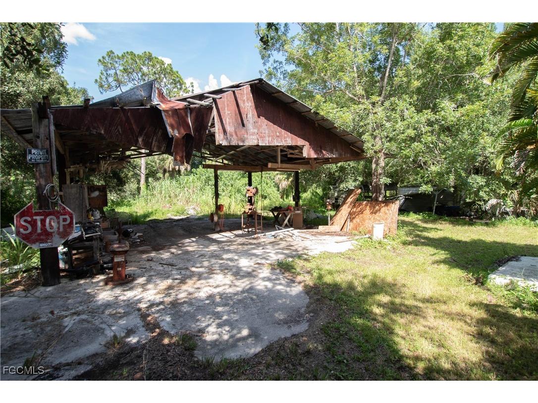 1531 Brewer Road North Fort Myers FL 33917 2025002443 image22