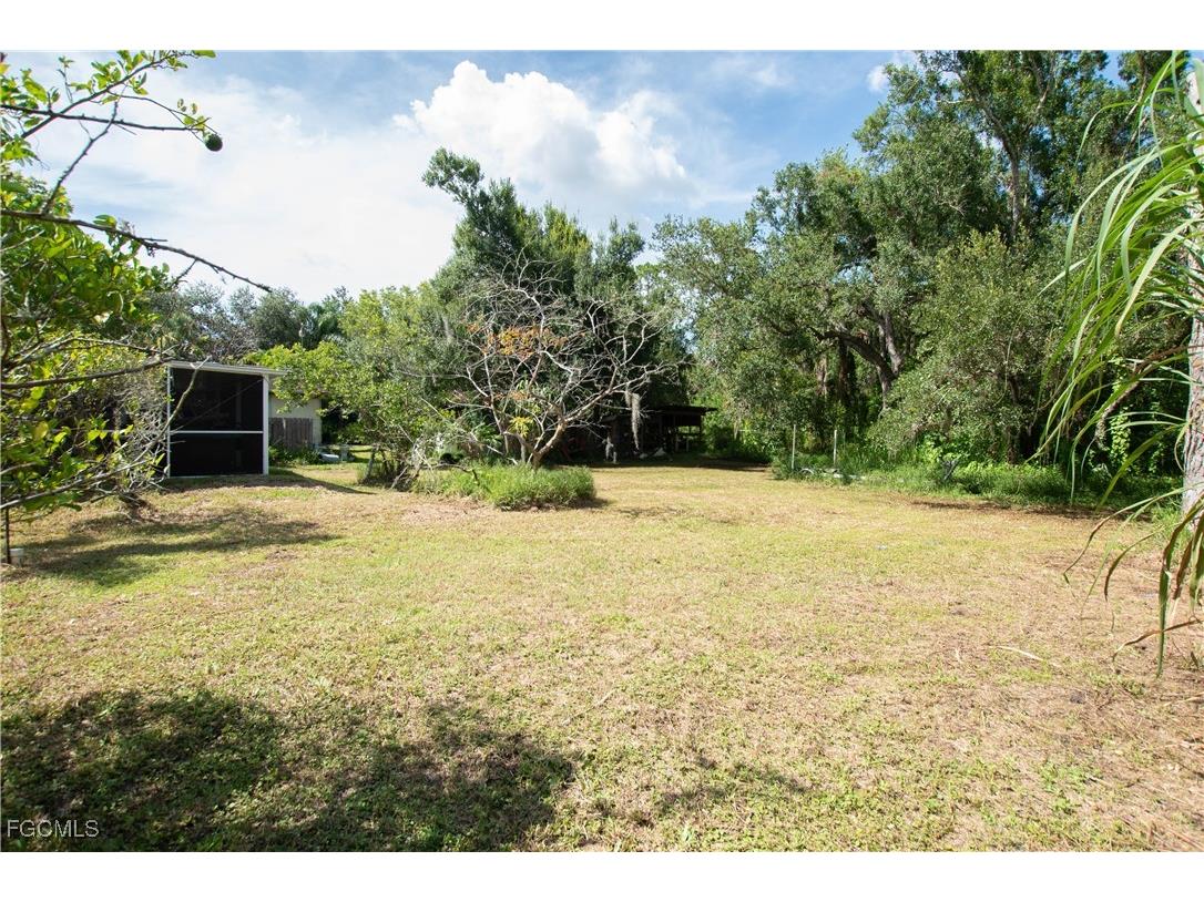 1531 Brewer Road North Fort Myers FL 33917 2025002443 image24