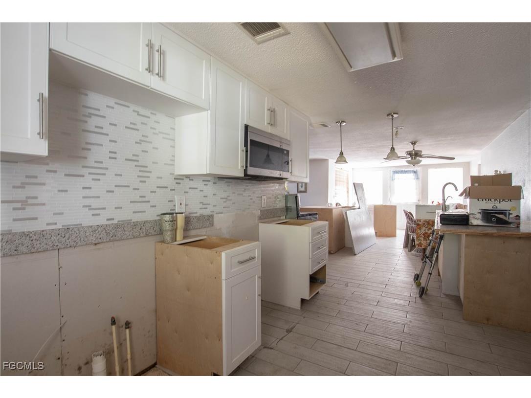 1531 Brewer Road North Fort Myers FL 33917 2025002443 image6