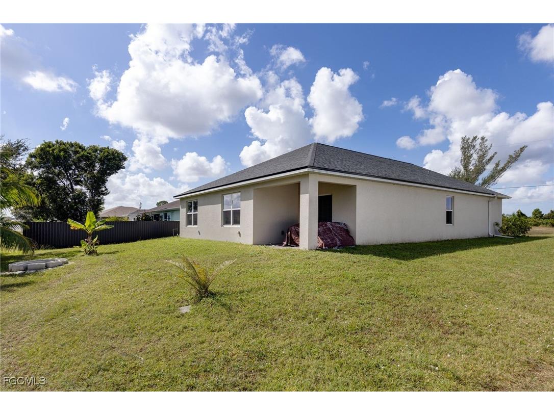 1531 NW 22nd Avenue Cape Coral FL 33993 2025016943 image3
