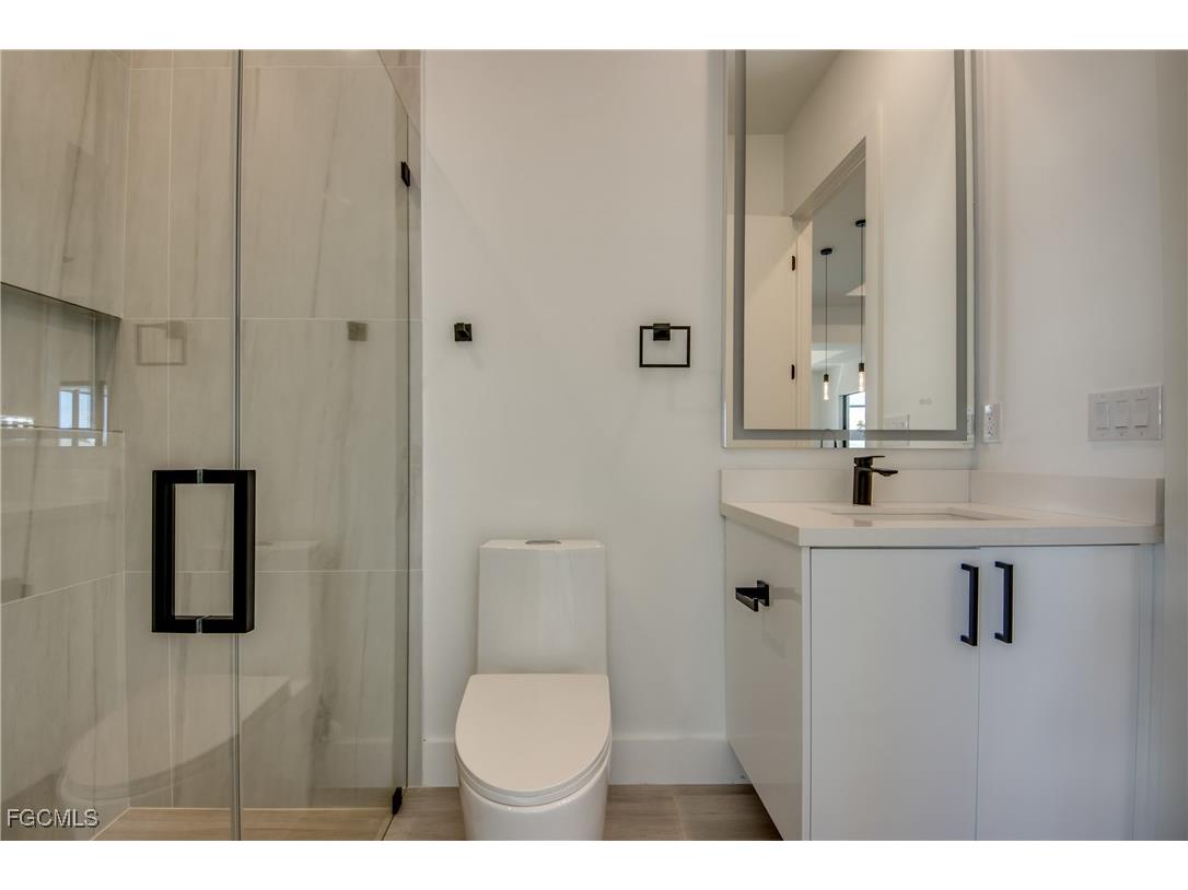 1531 NW 40th Place Cape Coral FL 33993 2025015130 image32