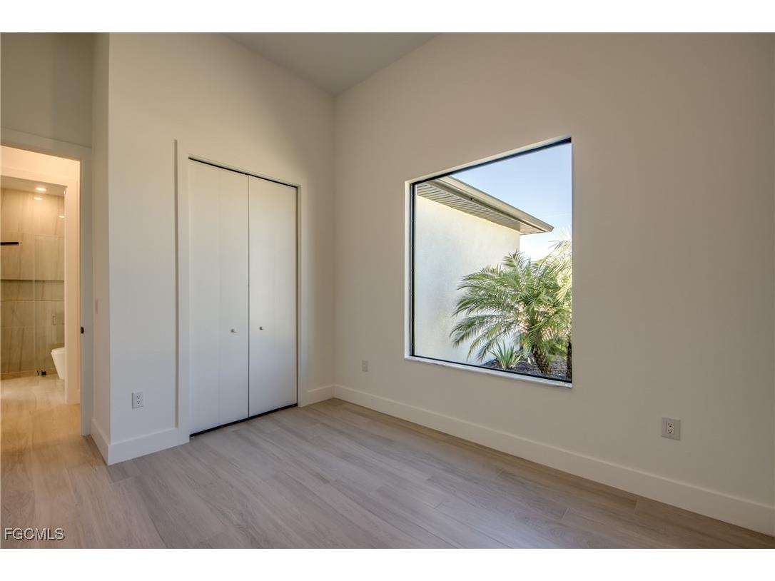 1531 NW 40th Place Cape Coral FL 33993 2025015130 image39