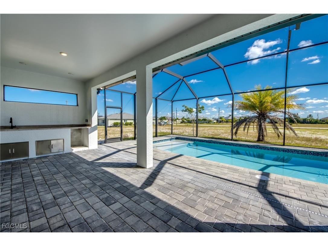 1531 NW 40th Place Cape Coral FL 33993 2025015130 image42