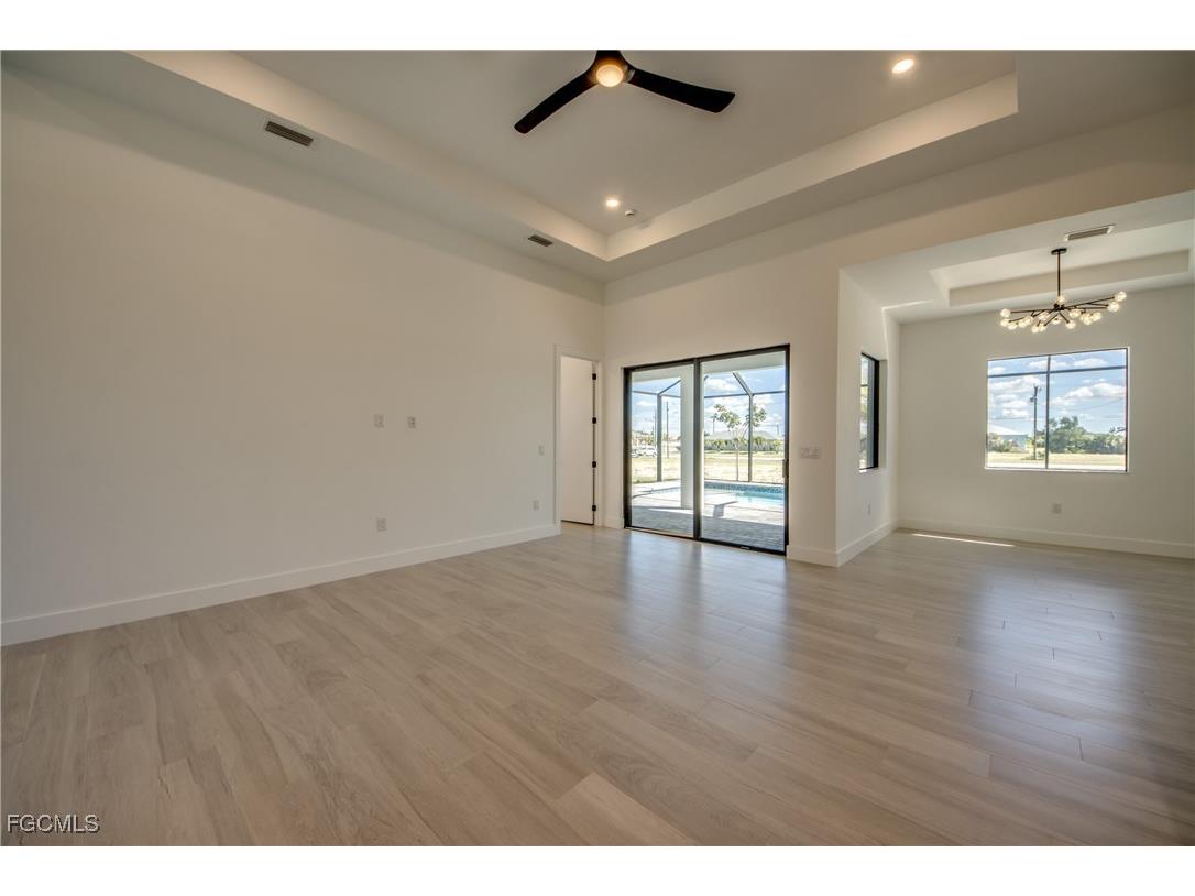 1531 NW 40th Place Cape Coral FL 33993 2025015130 image5