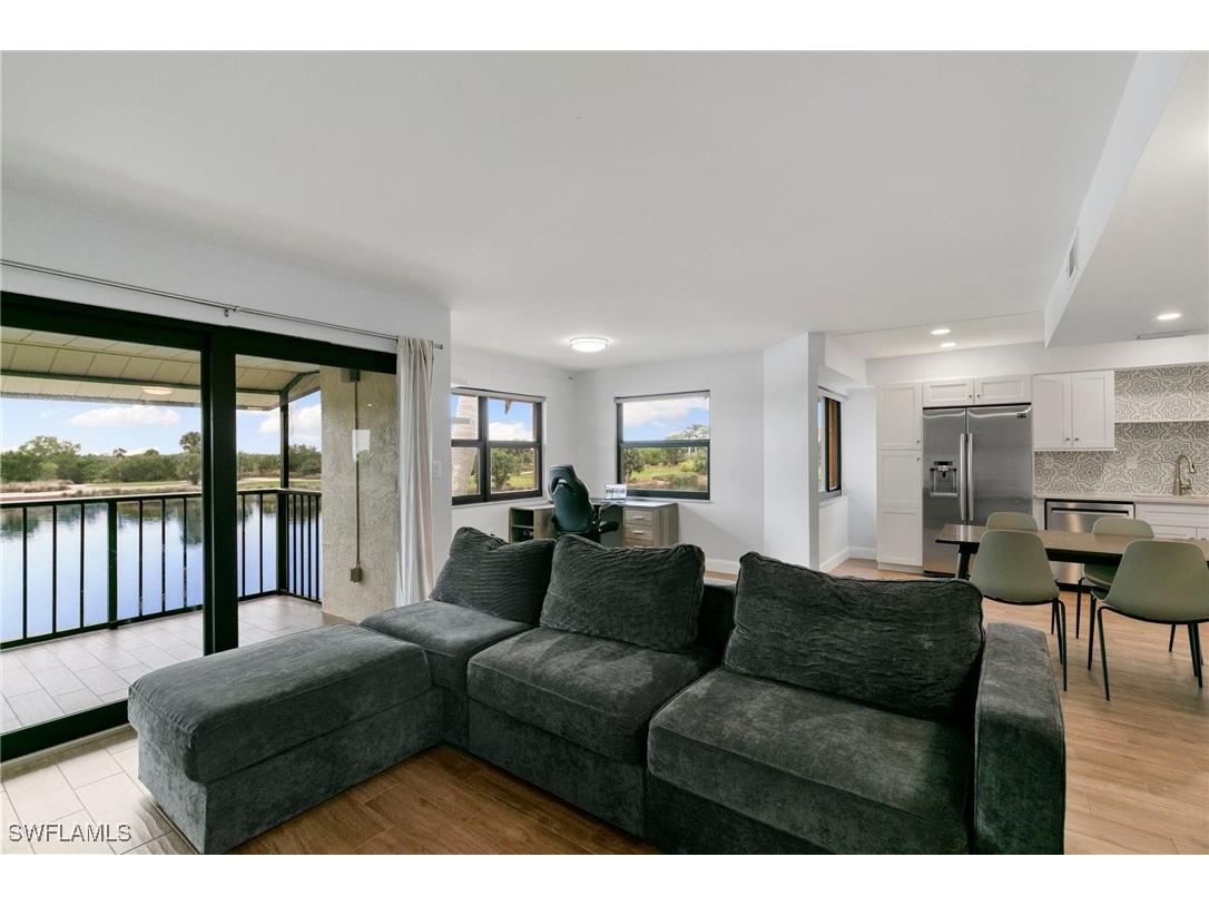 1532 Mainsail Drive #3 Naples FL 34114 224105290 image1