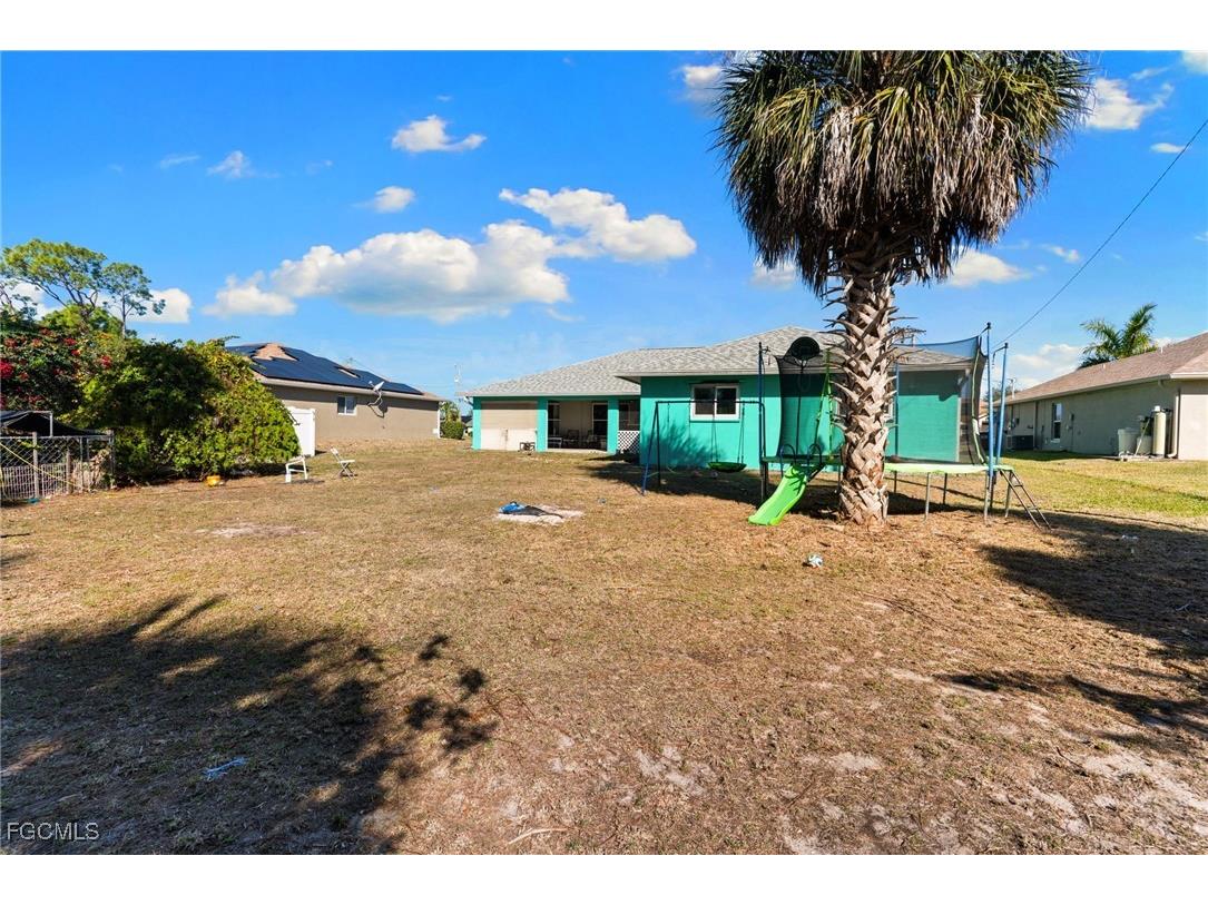 1532 NE 34th Lane Cape Coral FL 33909 2026003408 image25