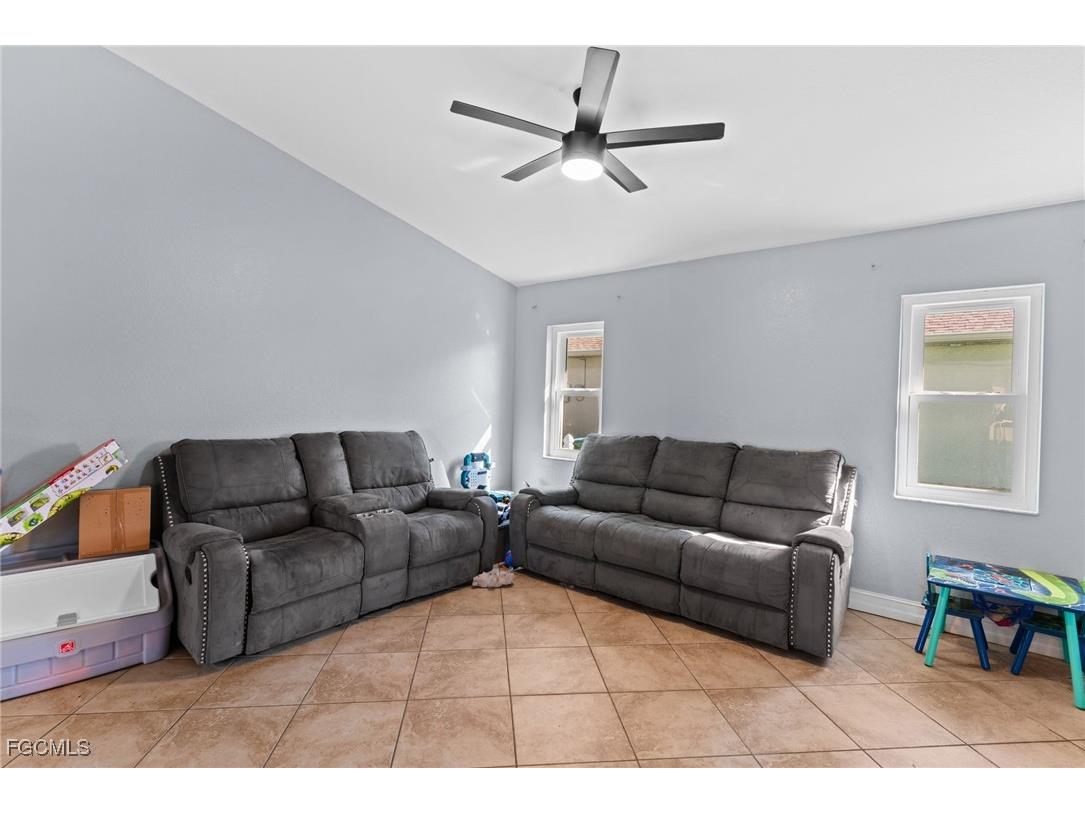 1532 NE 34th Lane Cape Coral FL 33909 2026003408 image4