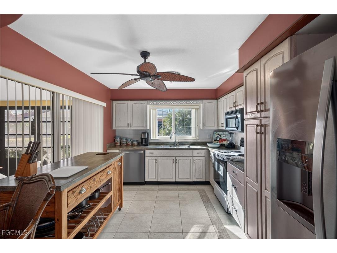 15321 Christine Way Fort Myers FL 33908 2025025423 image23