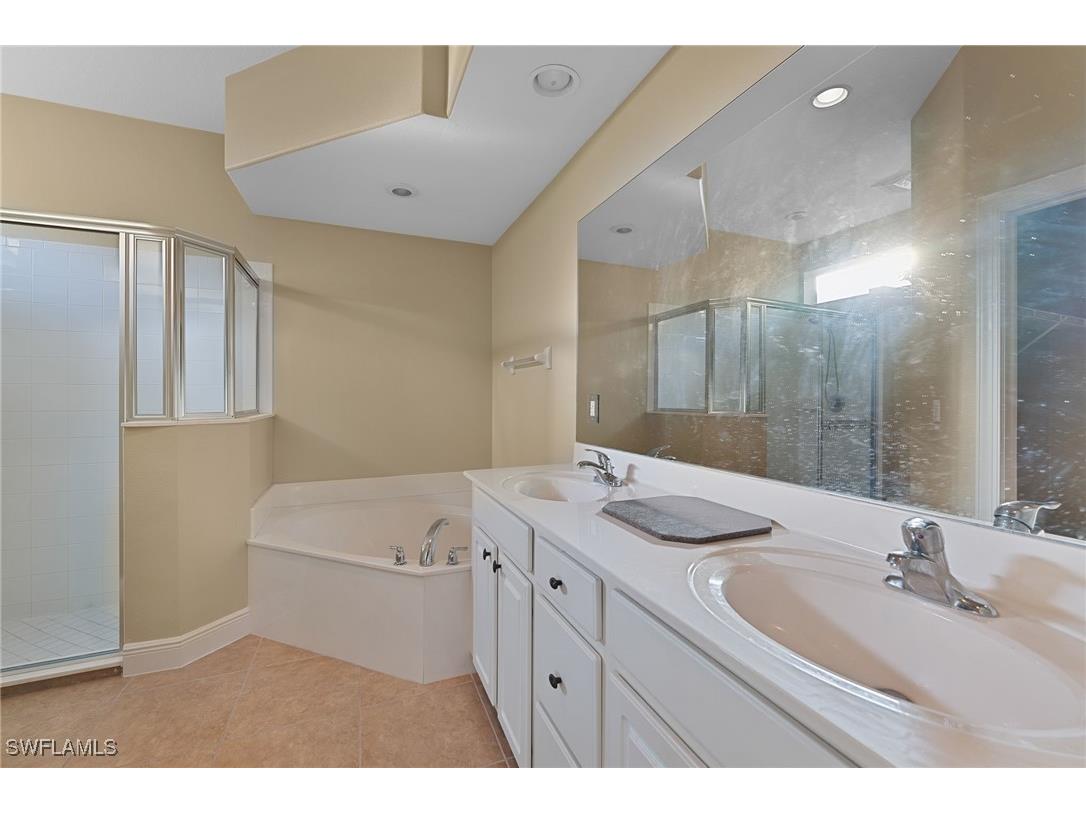 15322 Cortona Way Naples FL 34120 226005632 image8