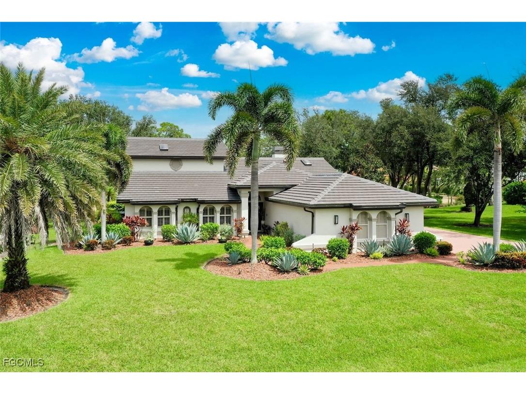 15332 Fiddlesticks Boulevard Fort Myers FL 33912 2025010205 image3