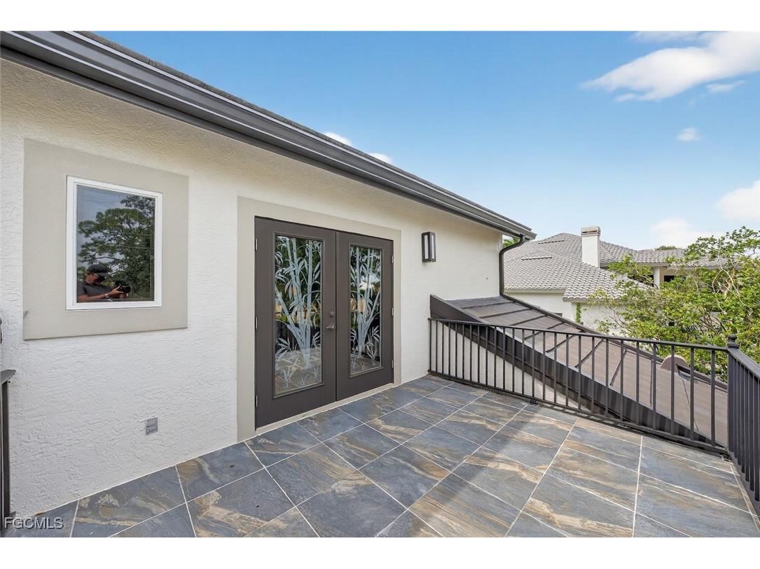 15332 Fiddlesticks Boulevard Fort Myers FL 33912 2025010205 image37