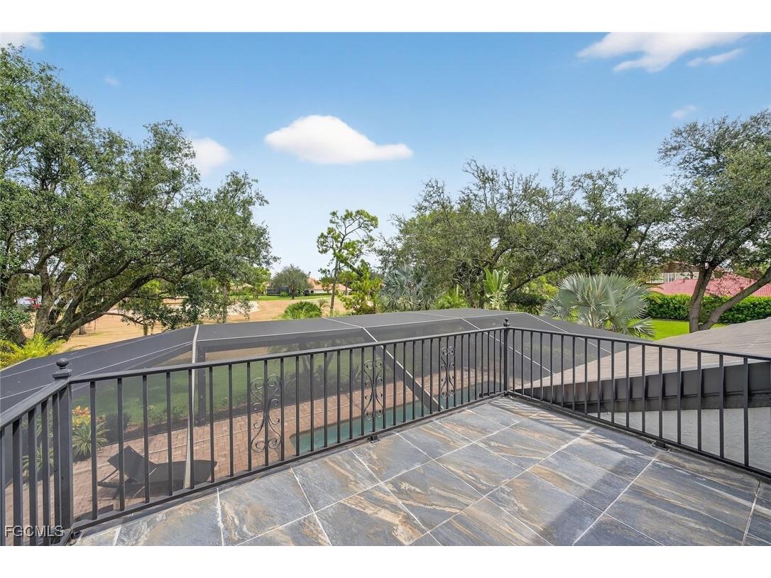 15332 Fiddlesticks Boulevard Fort Myers FL 33912 2025010205 image38