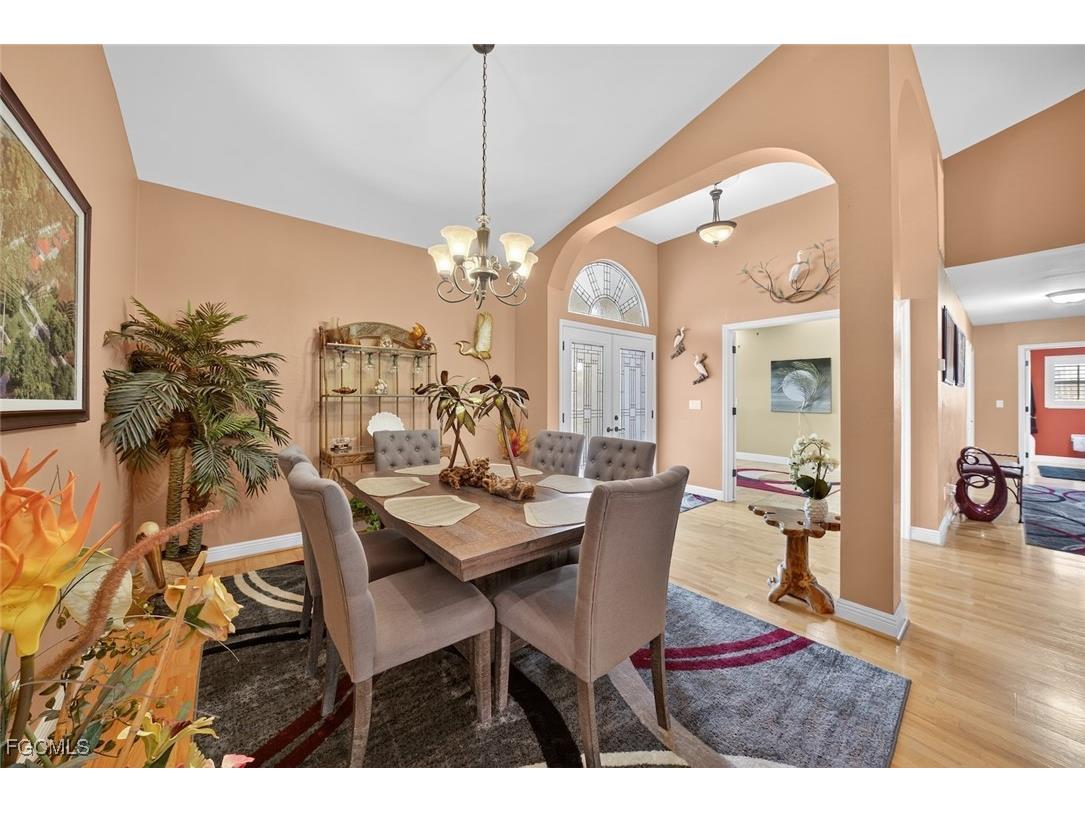 15332 Fiddlesticks Boulevard Fort Myers FL 33912 2025010205 image5