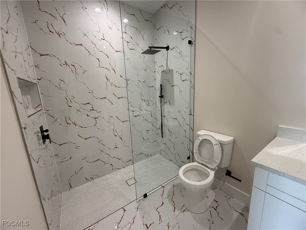 15335/ 15337 Wall Drive Fort Myers FL 33908 2025022906 image33