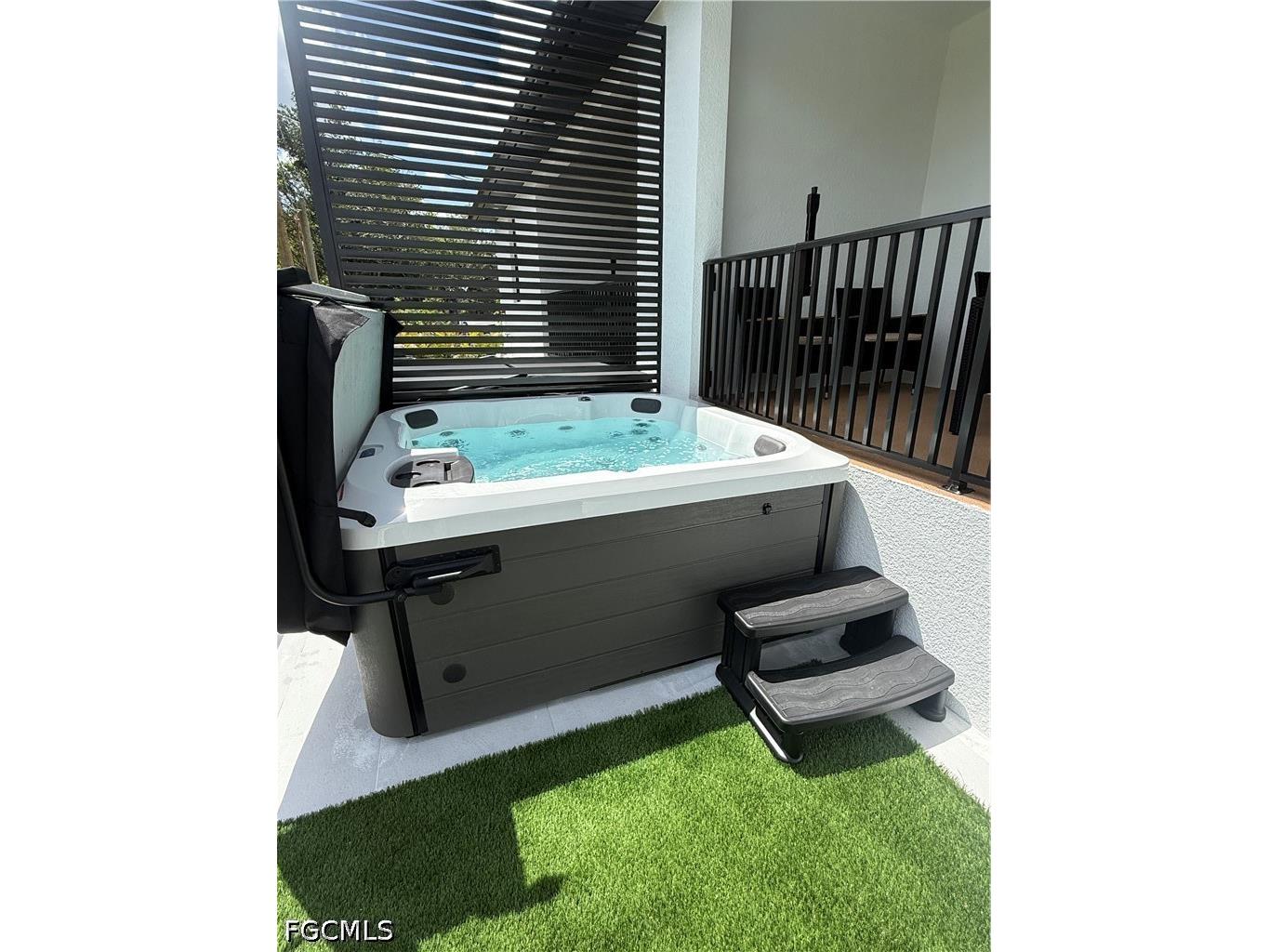 15335/ 15337 Wall Drive Fort Myers FL 33908 2026020493 image6