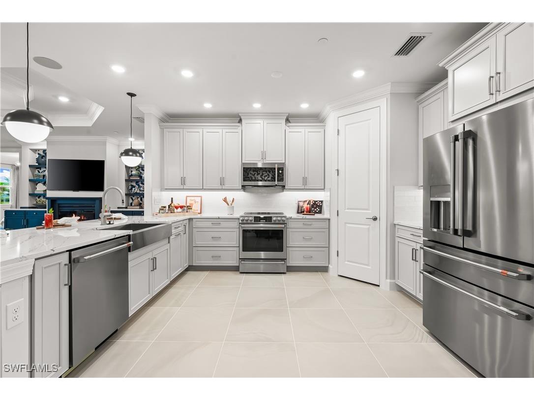 15339 Giardino Drive #11-103 Naples FL 34114 225081089 image7