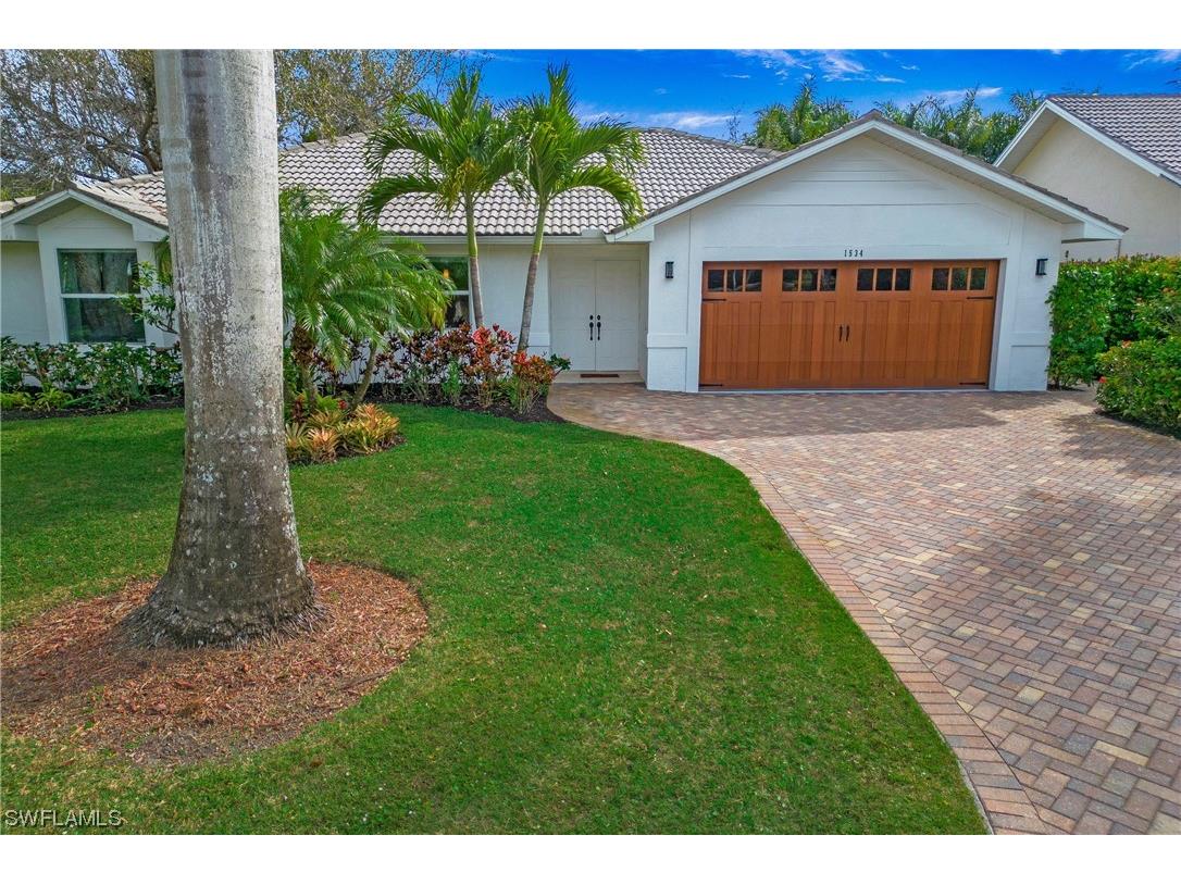 1534 Northgate Drive Naples FL 34105 223089898 image1