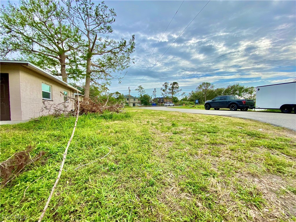 1534 Oak Drive Fort Myers FL 33907 2026010273 image2