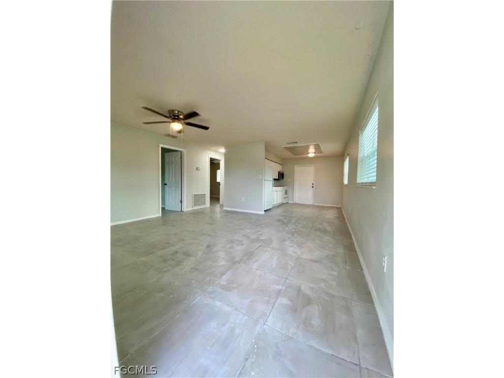 1534 Oak Drive Fort Myers FL 33907 2026010273 image4