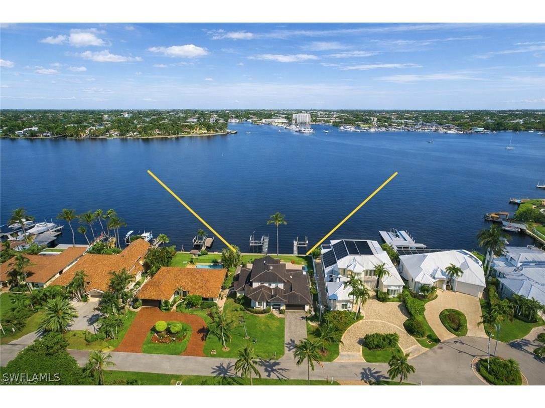 1535 Dolphin Lane Naples FL 34102 226011596 image14