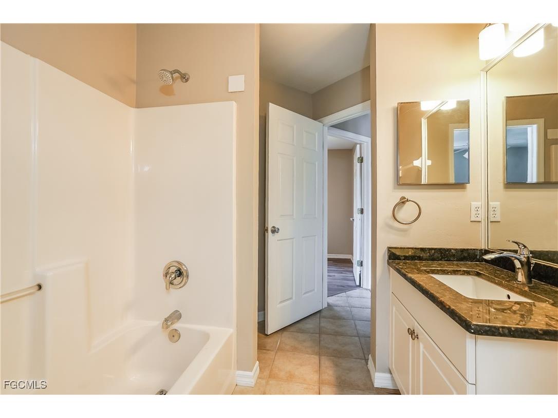 1535 SE 42nd Terrace Cape Coral FL 33904 2025015211 image13