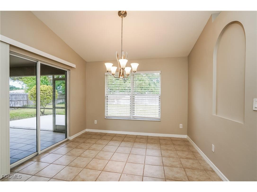 1535 SE 42nd Terrace Cape Coral FL 33904 2025015211 image4