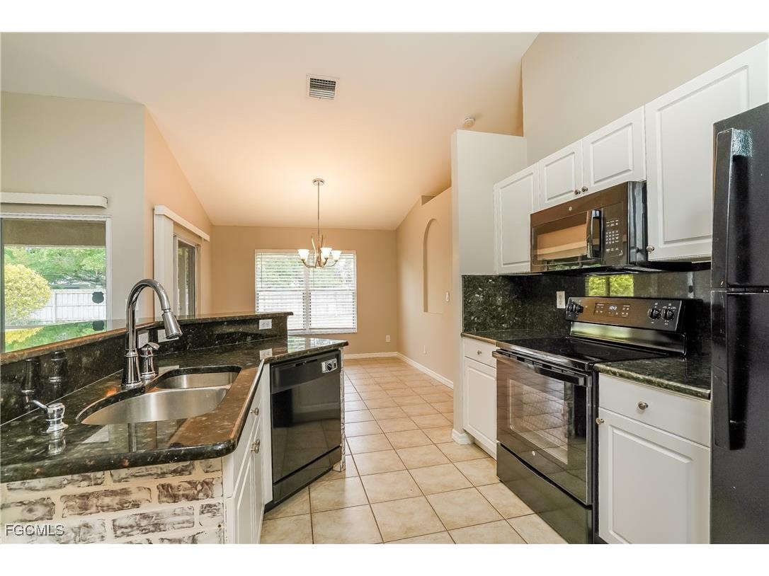 1535 SE 42nd Terrace Cape Coral FL 33904 2025015211 image5