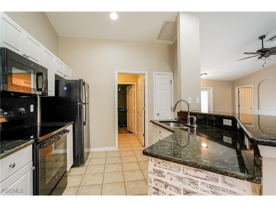 1535 SE 42nd Terrace Cape Coral FL 33904 2025015211 image6