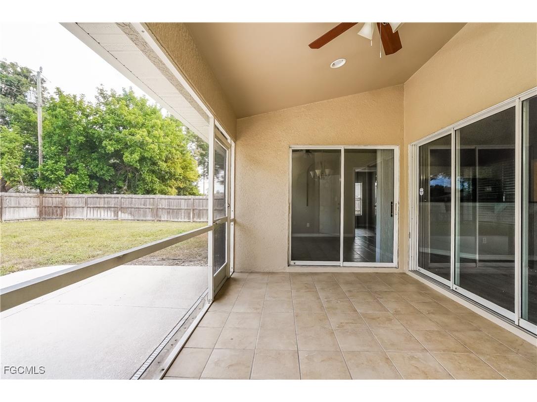 1535 SE 42nd Terrace Cape Coral FL 33904 2025015211 image7