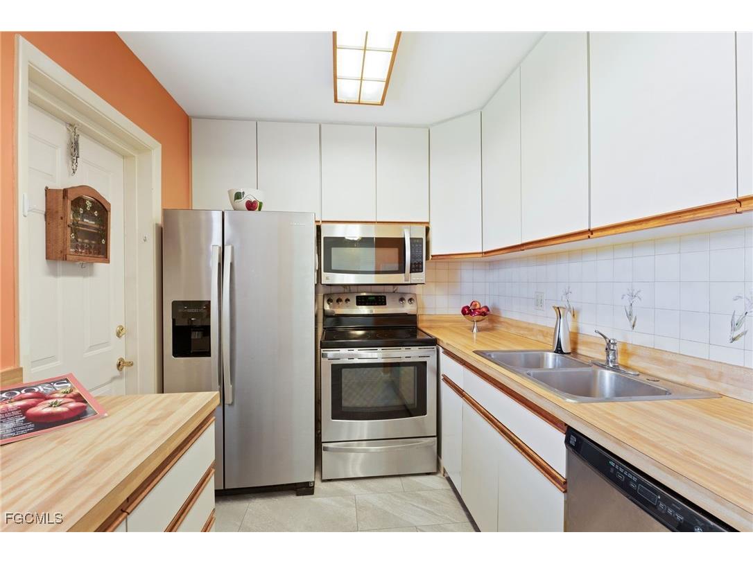 1535 Tropic Terrace #1535 North Fort Myers FL 33903 2026001219 image14