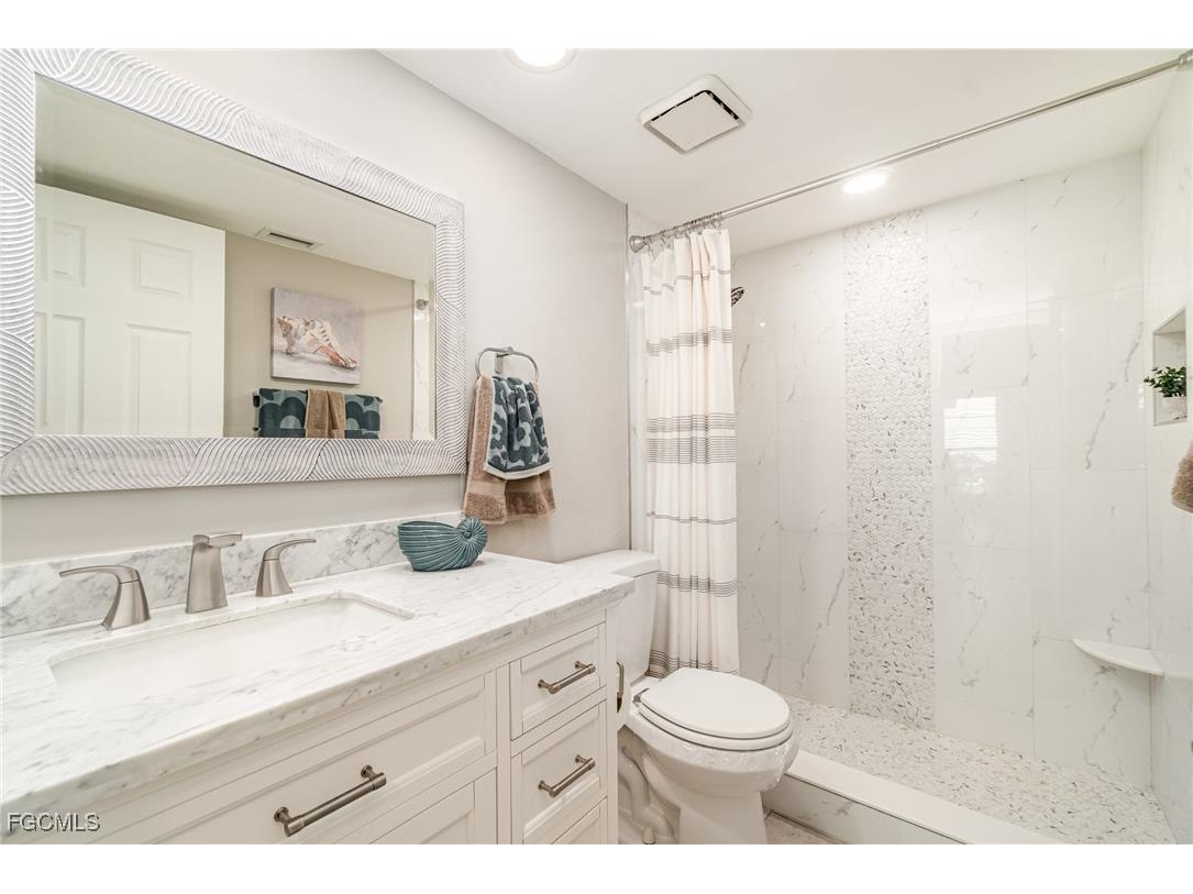 15350 Moonraker Court #301 North Fort Myers FL 33917 2025019391 image17