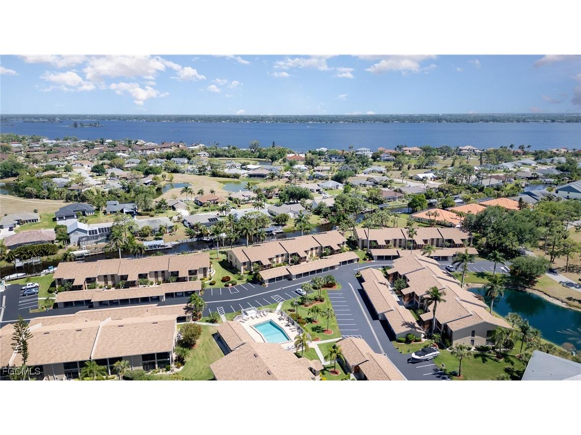 15350 Moonraker Court #301 North Fort Myers FL 33917 2025019391 image32