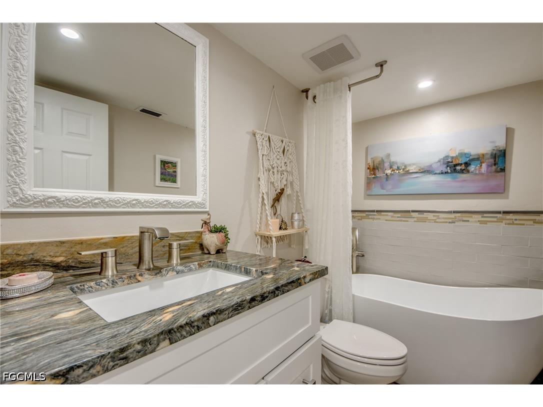 15350 Moonraker Court #303 North Fort Myers FL 33917 2026014339 image28