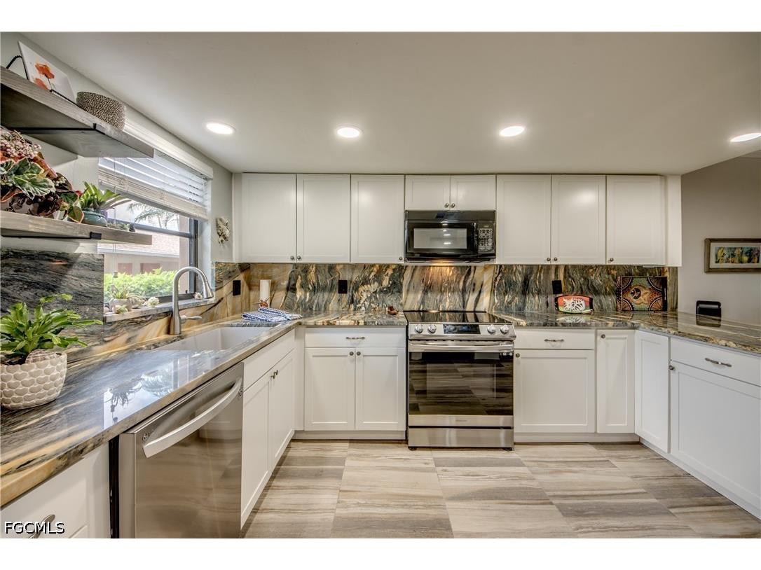 15350 Moonraker Court #303 North Fort Myers FL 33917 2026014339 image4