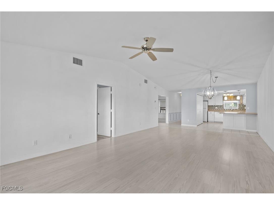 15350 Moonraker Court #309 North Fort Myers FL 33917 2025016177 image11