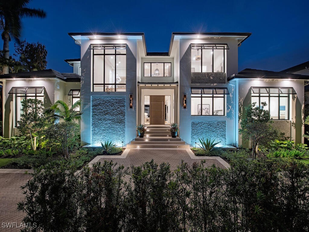 1537 Gordon Drive Naples FL 34102 225006338 image1