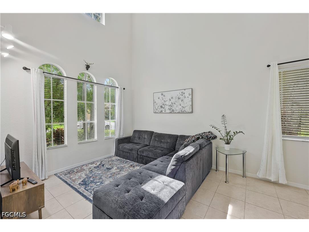 15370 Laguna Hills Drive Fort Myers FL 33908 2026022539 image4