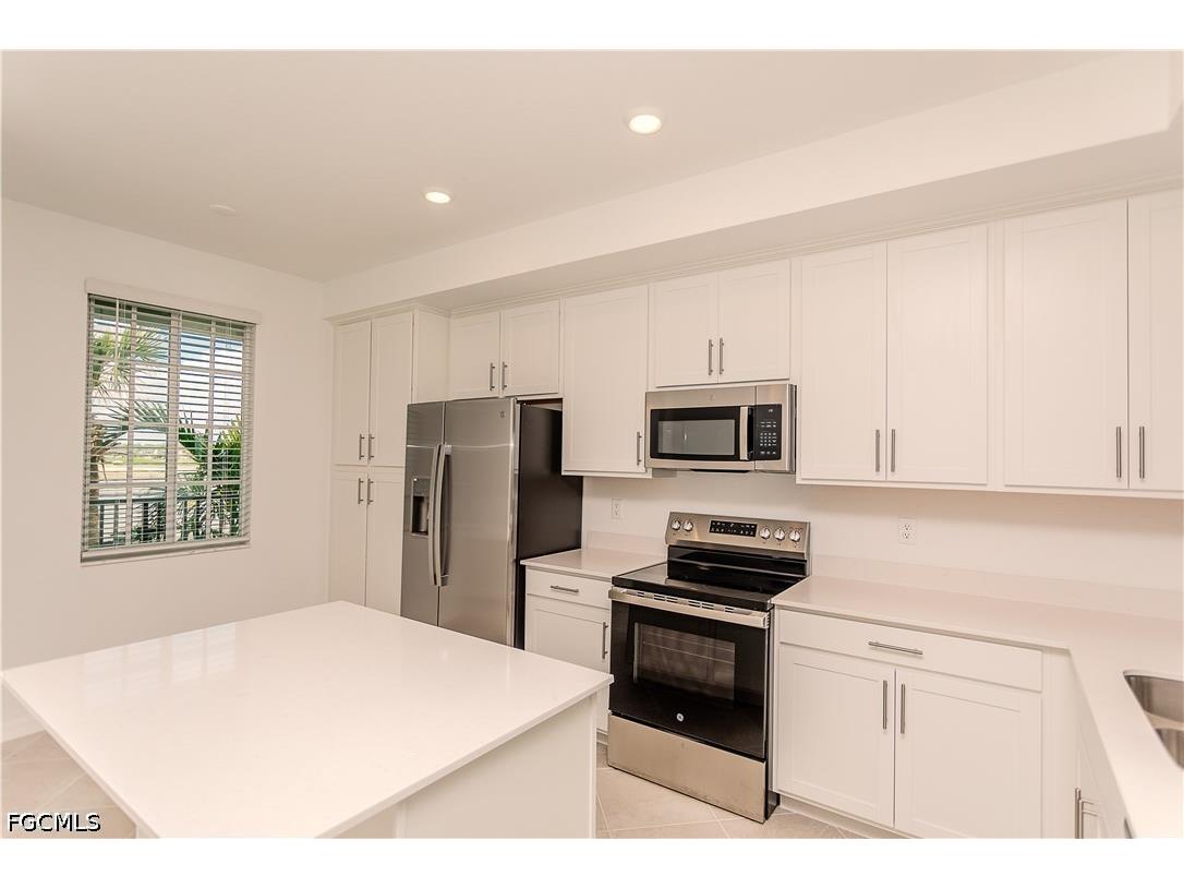 15375 Green Acres Avenue #2214 Punta Gorda FL 33982 2026029063 image3