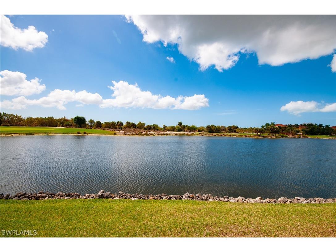 1538 Mainsail Drive #5 Naples FL 34114 226010199 image1