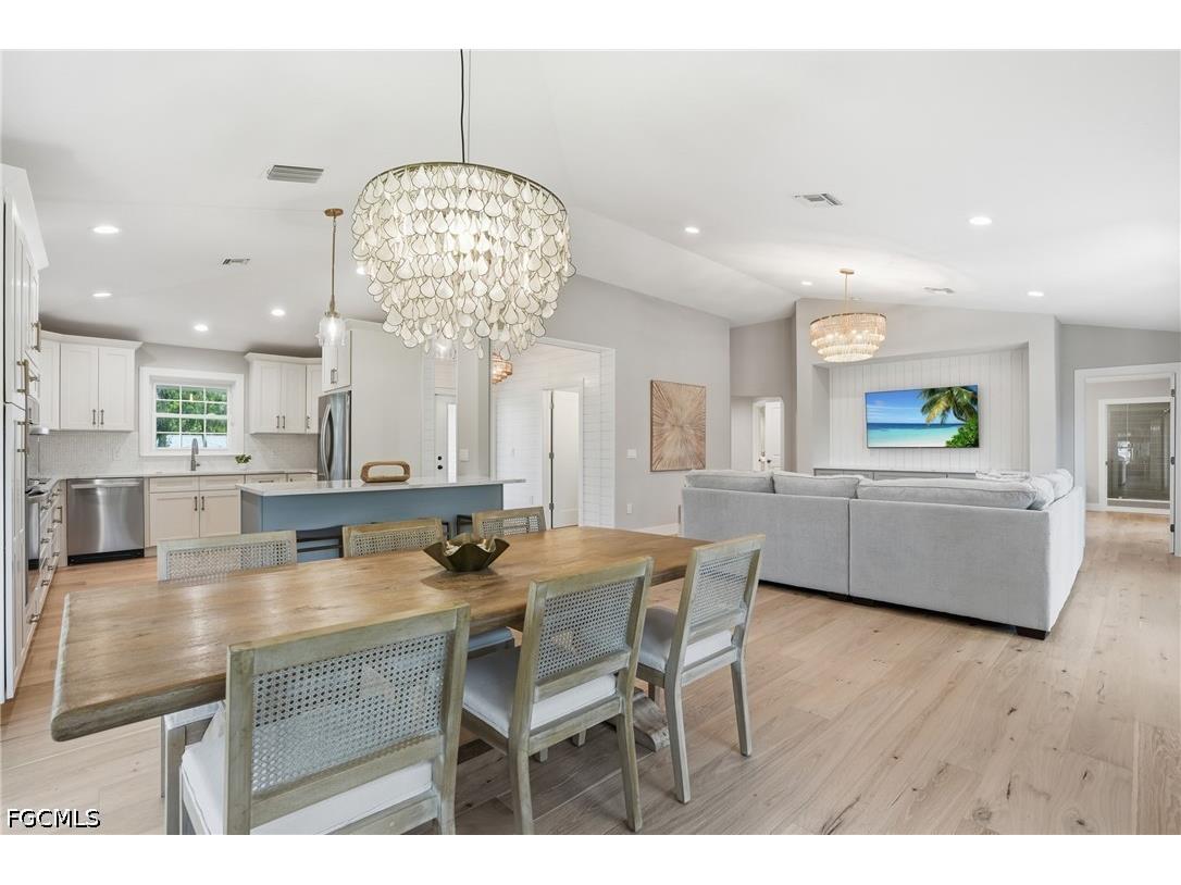 1538 Wilton Lane Sanibel FL 33957 2026021066 image12