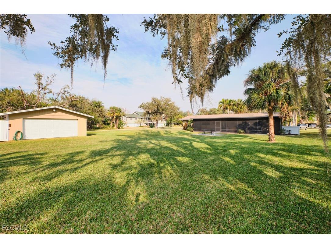 15380 Will Lew Lane Fort Myers FL 33908 2025017787 image12